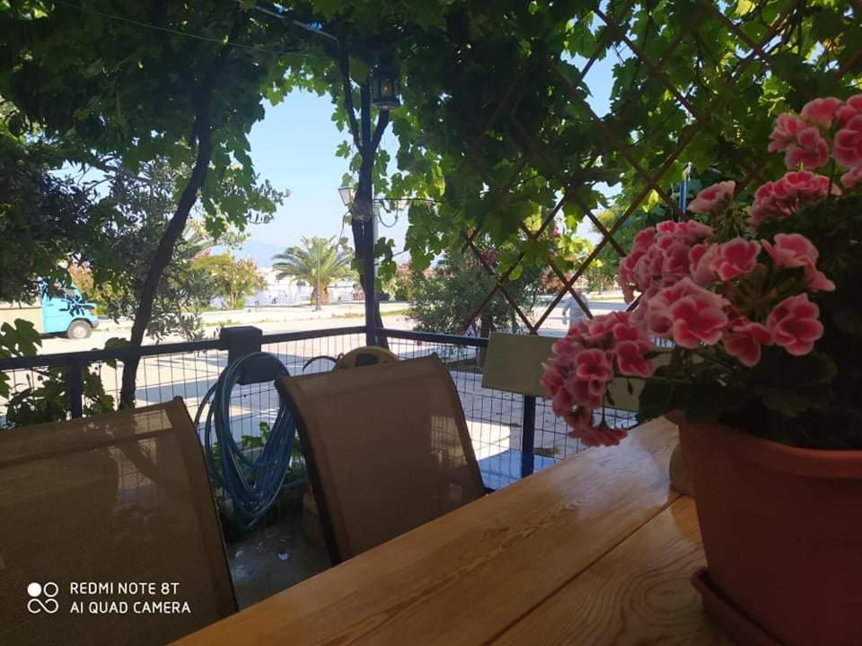 Seaside Deluxe Apartment Скала-Каллирахис Экстерьер фото